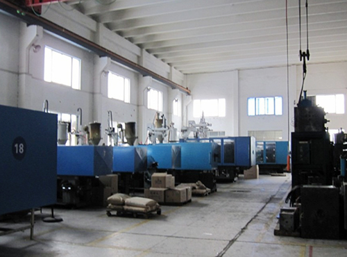 Injection Molding Equipment